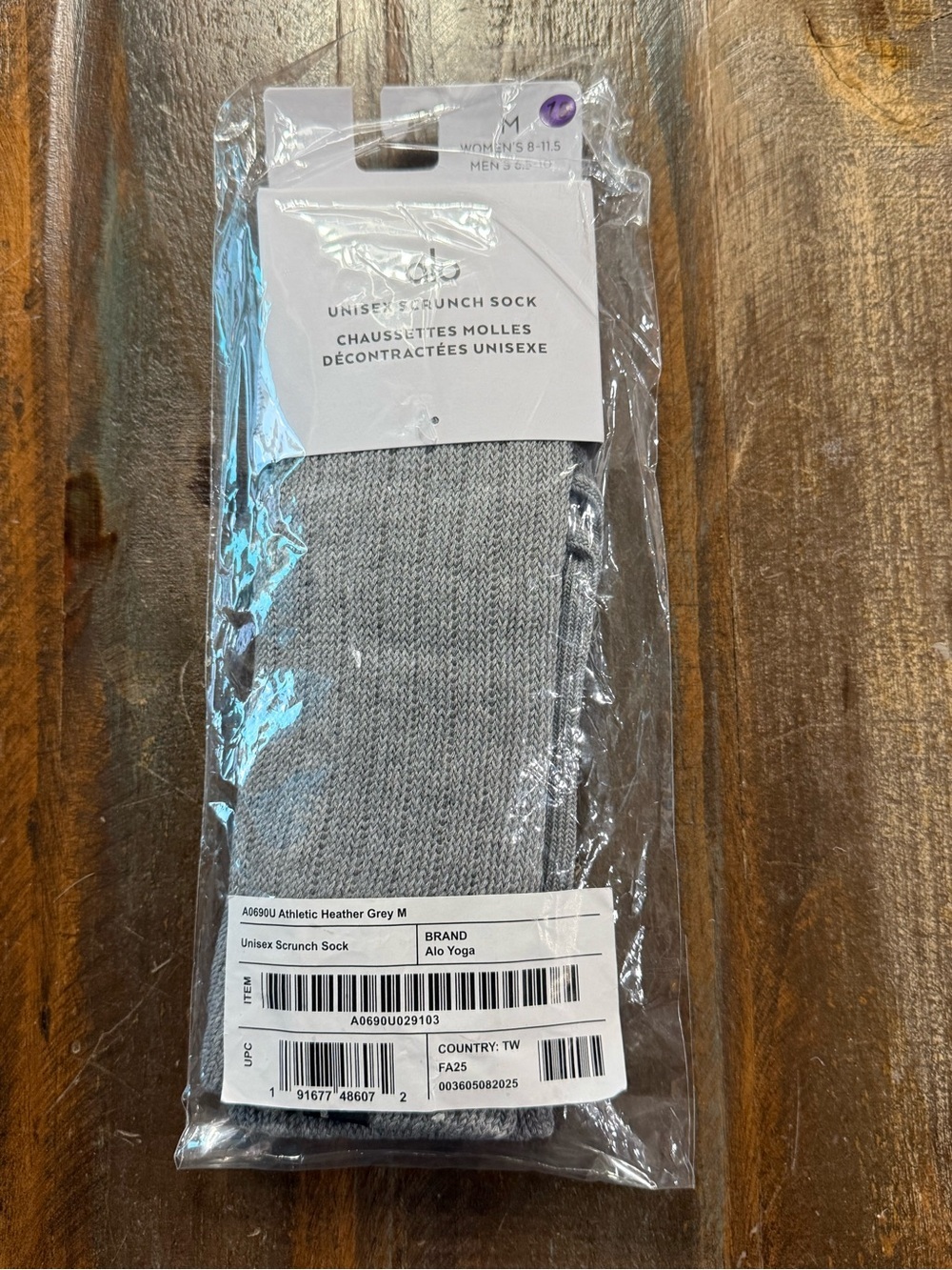 Alo Yoga Unisex Scrunch Crew Socks Athletic Heather Gray Cotton Blend Size M NWT